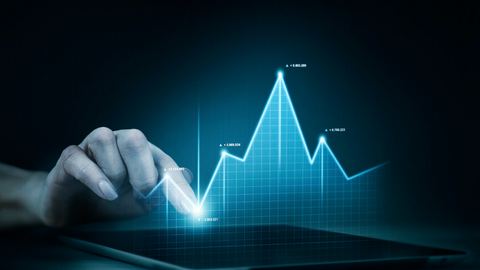 🚨 "Influencers are NOT your portfolio managers!" 🚨 The stock market isn’t a casino, but social media “gurus” want you to…